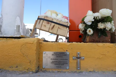 Colocan en Puebla Placa en memoria de Mayca.