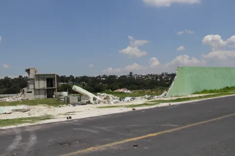 Serán demolidas viviendas irregulares construidas en el predio de La Covadonga, Tlaxcala.