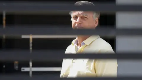 Corte de Brasil rechazó el recurso para reducir la condena de Jair Bolsonaro 