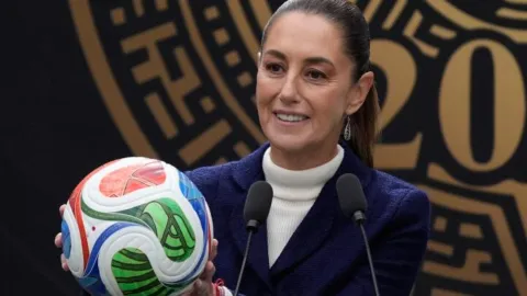 La presidenta de México, Claudia Sheinbaum Pardo, sí estará en el Sorteo del Mundial 2026.