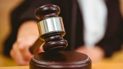 Acusan a doctor británico de haber abusado sexualmente de 38 pacientes