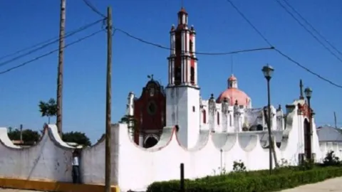 Hallan restos de un adulto mayor junto a una Iglesia en Chiconcuautla