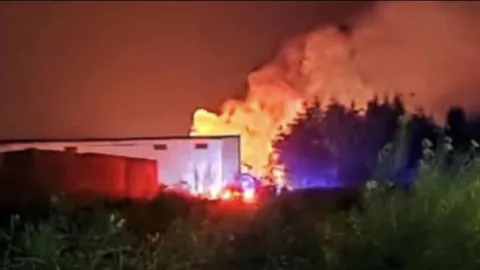 2 personas resultaron heridas tras una explosión de pirotecnia en el Edomex