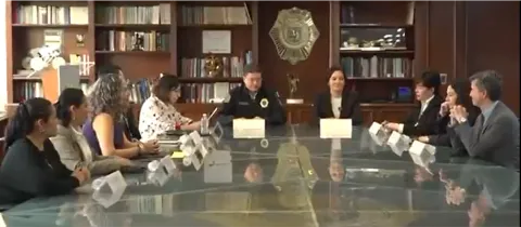 Firma Convenio de Colaboración que otorgará la licencia de uso no exclusivo del sistema informático "Sistema de Administración Policial Kárdex 2.0".