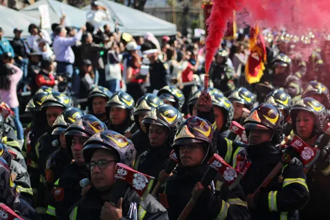 Desfile Día del bombero y la bombera en la CDMX.