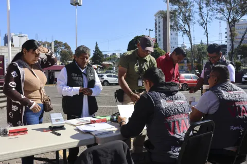 Inicia proceso de reemplacamiento para transporte público en Puebla.
