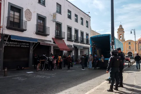 Desalojo en hotel del Centro Histórico de Puebla.