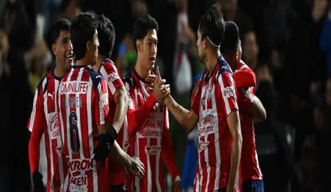 Dos de dos, Chivas lleva par de victoria y está de líder solitario en el Torneo Clausura 2026, venció 1-0 a Juárez.
