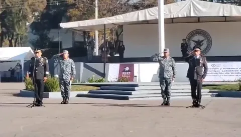 Enrique Labastida toma posesión como comandante de la 9ª coordinación de la Guardia Nacional en Puebla.