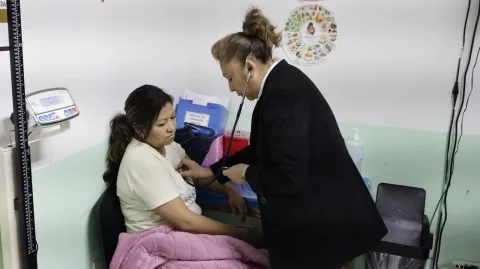 Enfermeras, pilar silencioso de la atención en salud comunitaria.