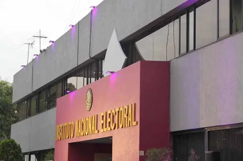 Diferentes organizaciones ciudadanas mantienen su proceso ante el INE para convertirse en partidos políticos nacionales.