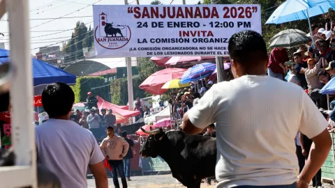 San Juanada 2026 reúne a decenas de asistentes con tradición y toros en Totolac, Tlaxcala.