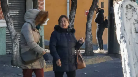 Gobierno de México insta a la población a reforzar medidas de prevención ante el descenso térmico y lluvias en el país.