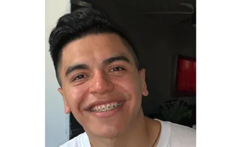 El periodista Carlos Castro fue asesinado en un restaurante de Poza Rica, Veracruz.