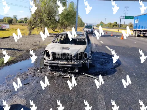 vehículo incendiado huejotzingo