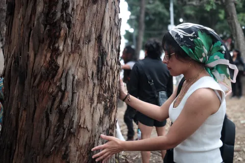 Ambientalistas realizan micrófono abierto en el Parque Juárez.