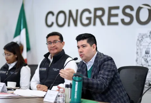 Jaime Natale propone dos horas de estacionamiento gratuito en Puebla.