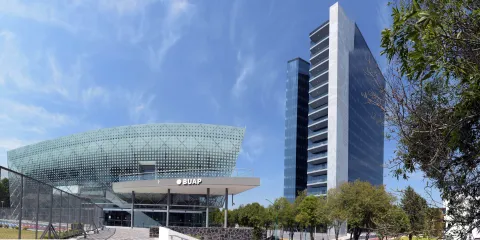 Ratifican al Despacho Borja Rendón como auditor externo de la BUAP.