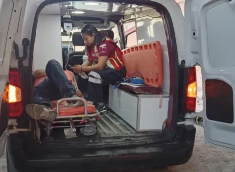 Literal, se lo llevó el tren en Cuautlancingo y vive para contarlo.