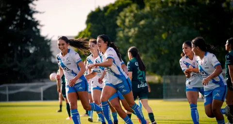 Puebla venció por marcador de 2-0 a Santos en la Liga Femenil.