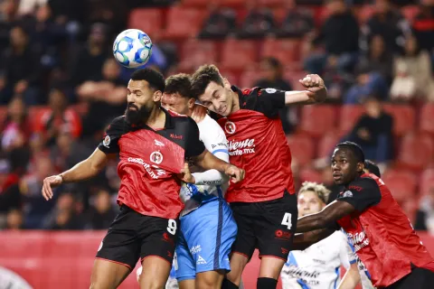 Tijuana y Puebla no se hicieron daño, terminan 0-0.