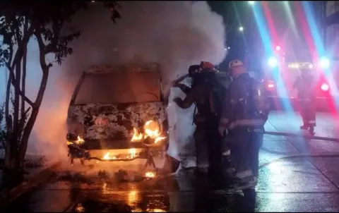 Se registran incendios en la Zona Metropolitana de Guadalajara.