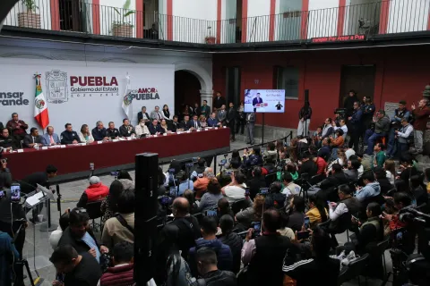 casa aguayo conferencia de prensa