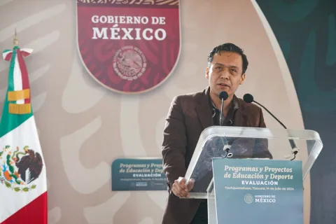 SEP explica los motivos del cese de Marx Arriaga.