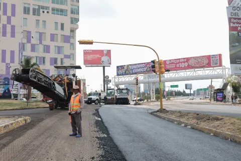Aviso: está cerrado el bulevar del Niño Poblano por reencarpetamiento.