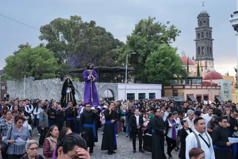 VIDEO Realizan Procesión de Viernes de Dolores en San José.