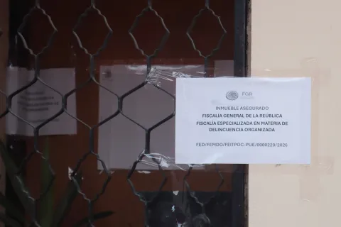 Por caso de vivienda clausurada en San Baltazar Campeche rescatan a dos colombianas.