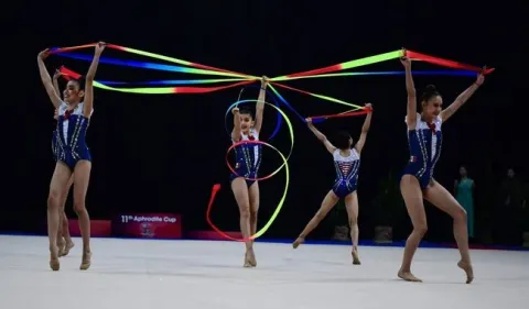 Equipo mexicano de gimnasia rítmica junior hace el 1-2-3 en Aphrodite Cup 2026.