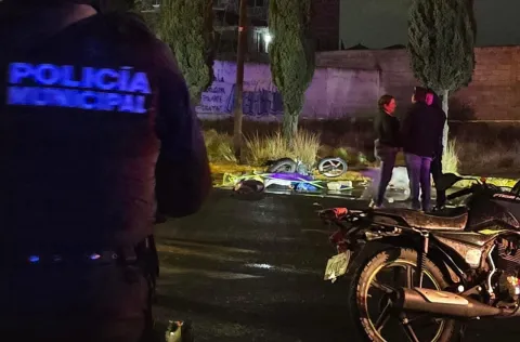 Accidente en Santa Ana Nopalucan deja un muerto y una mujer grave.