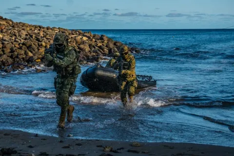 Senado aprueba salida de tropas mexicanas a Mississippi, Estados Unidos.