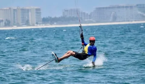 El mexicano, Alec Vázquez, logra oro y asegura su lugar en Santo Domingo 2026.