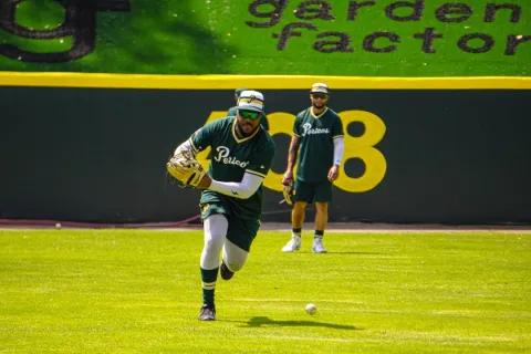 Último entrenamiento de los Pericos previo al primer choque de pretemporada.