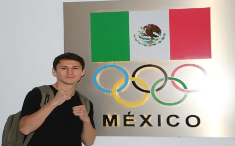 El boxeador mexicano, Rey David, se forja una carrera a base de los puños.
