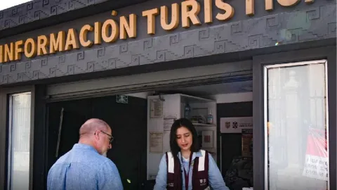 Destacan papel fundamental de las mujeres en el desarrollo del sector turístico.
