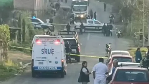 En ataque armado asesinan a tres personas en Xalapa, Veracruz.