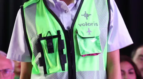 volaris-chaleco
