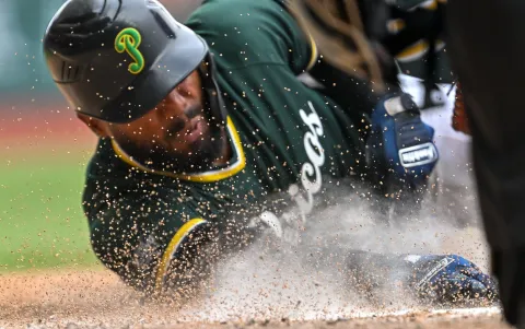 Pericos toma revancha en pretemporada y apalea a los Diablos.