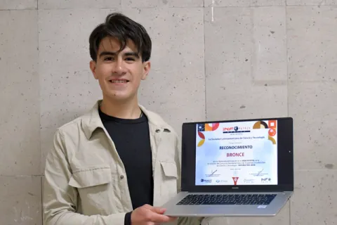 A_AdrianSedeñoVillegas