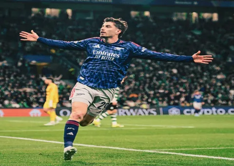 Kai Havertz da triunfo sobre el final al Arsenal.