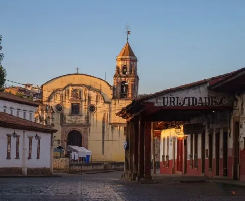 Más de 17 mil negocios turísticos en los Pueblos Mágicos del país dan el salto digital.