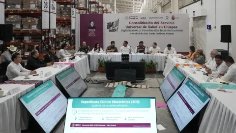 México avanza en la consolidación del Sistema Universal de Salud.