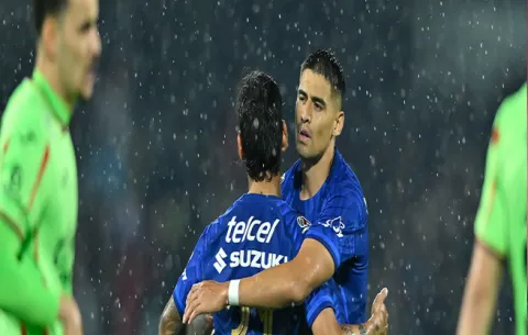 Pumas remonta y derrota a Juárez en el Olímpico Universitario.