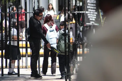 Analiza Congreso de Puebla que regrese Operativo Mochila en escuelas.