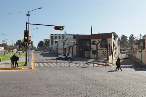 Atención, hay cierres viales en Puebla por la revista del desfile 5 de Mayo.