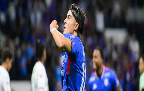 Cruz Azul cierra con goleada y termina tercero general.