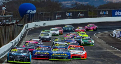Enciendan motores, llega la Tulum 100, tercera fecha de la NASCAR México.